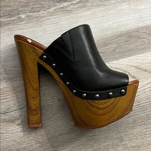 Jessica London Black and Brown Platform Mules